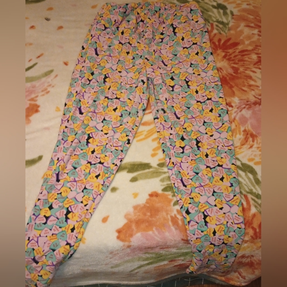 LuLaRue Colorful Heart Patterned Pants